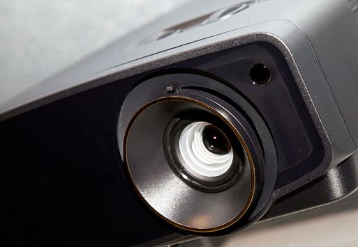 4K HDR DPL-проектор JVC LX-UH1