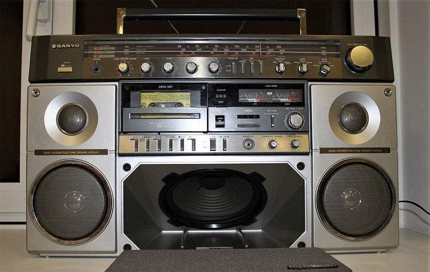 50 лучших винтажных кассетных магнитол