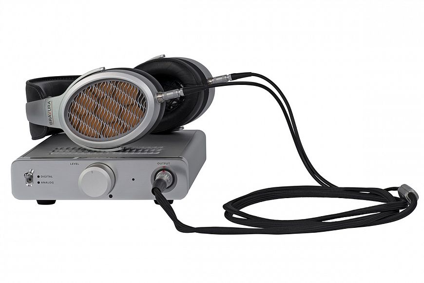 4. Warwick Acoustics Bravura