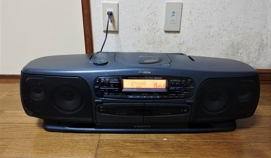 12 редких японских бумбоксов