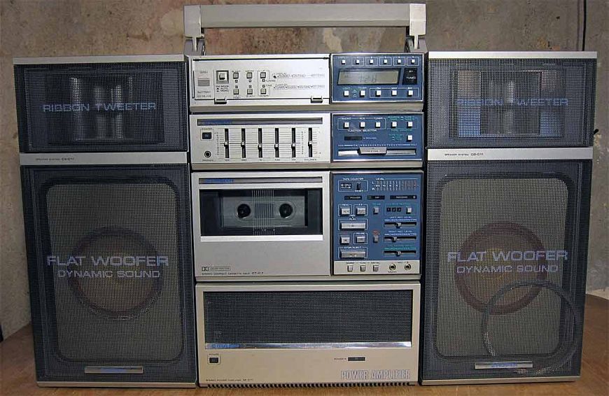 50 лучших винтажных кассетных магнитол