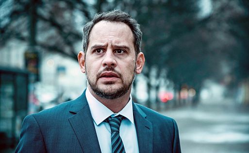 Звонок мертвецу / Abgeschnitten (2018)