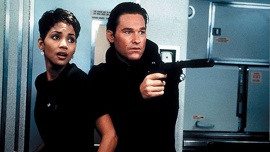 6. Приказано уничтожить / Executive Decision (1996)