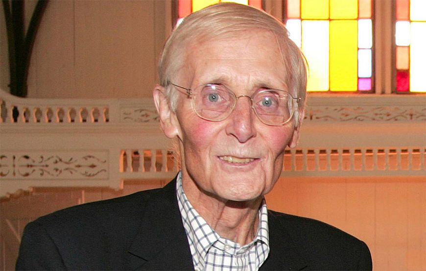 Питер Бенчли (Peter Bradford Benchley)