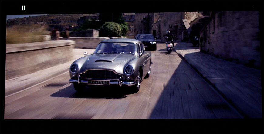 Лазерный 8K-проектор для домашнего кинотеатра JVC DLA-NZ7