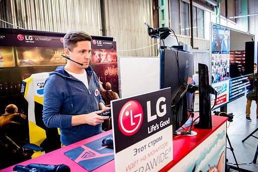 Мониторы LG на фестивале Стримфест 2018