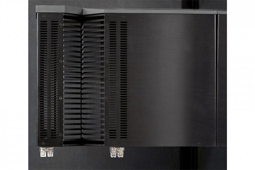 Aragon Titanium — стереофонический усилитель мощности на платформе 8008