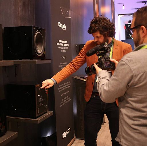 Демонстрация сабвуферов Klipsch серии С