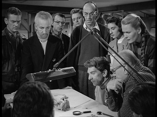 Нечто из иного мира / The Thing from Another World (1951)