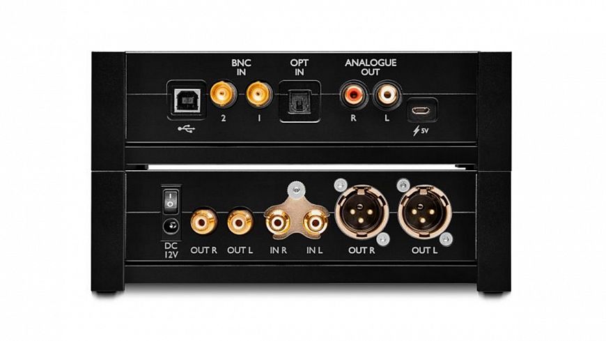 Qutest System Stand — фирменная стойка для компактных компонентов Chord