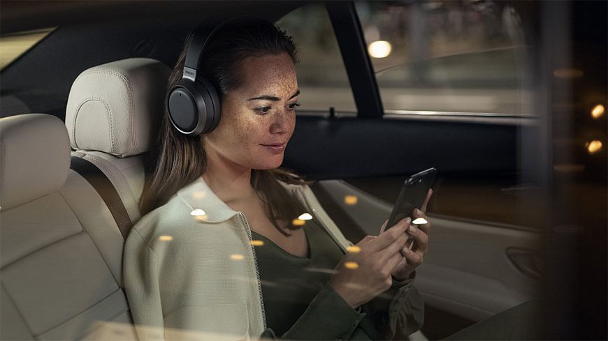 Беспроводные накладные наушники Philips Fidelio L3