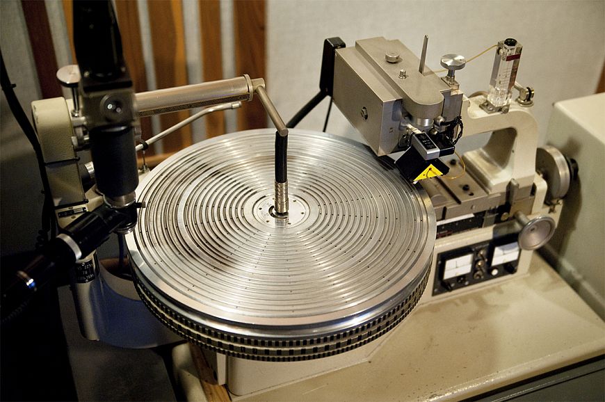 Capitol Studios закрывает отдел мастеринга