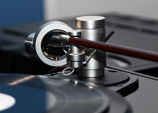 Проигрыватель виниловых пластинок Primare Control Kinea