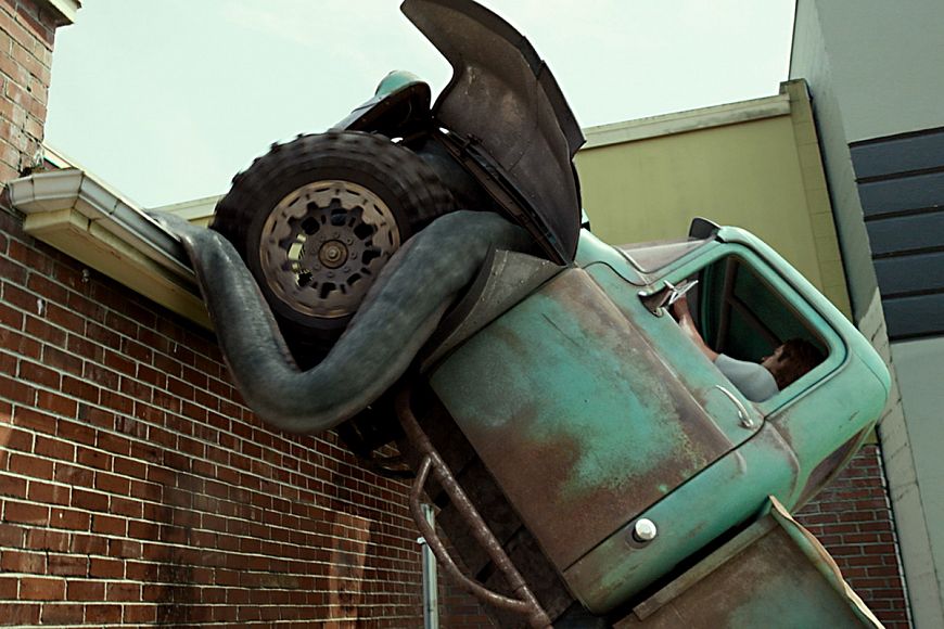 Монстр-траки / Monster Trucks (2016)