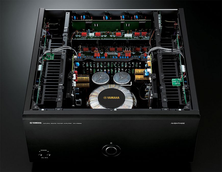 Многоканальный усилитель мощности Yamaha MX-A5200