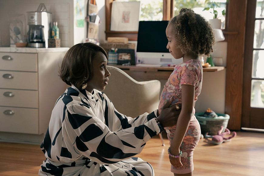 Пронзительно громко / Roar (2022)