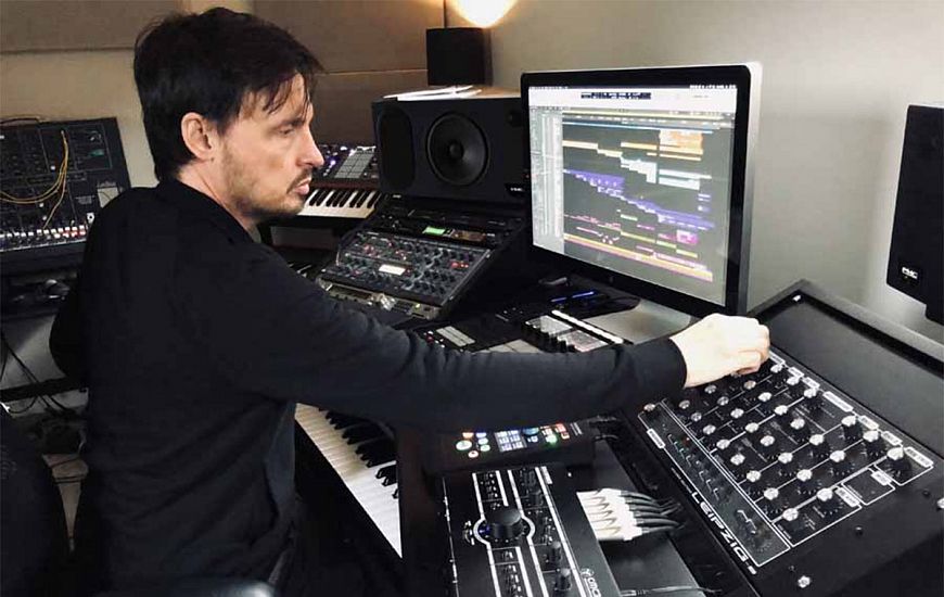 Новый альбом Гэри Нумана «Intruder» и оборудование PMC