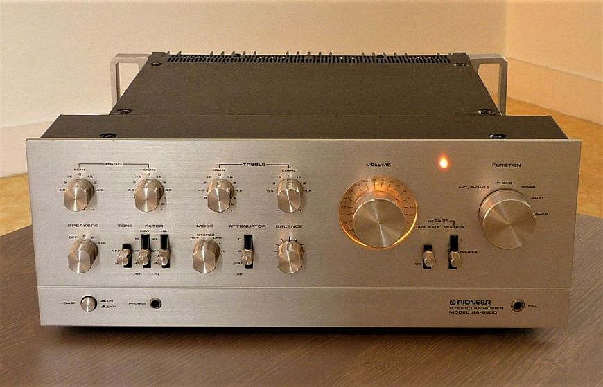 10 лучших интегральных усилителей 1970-х