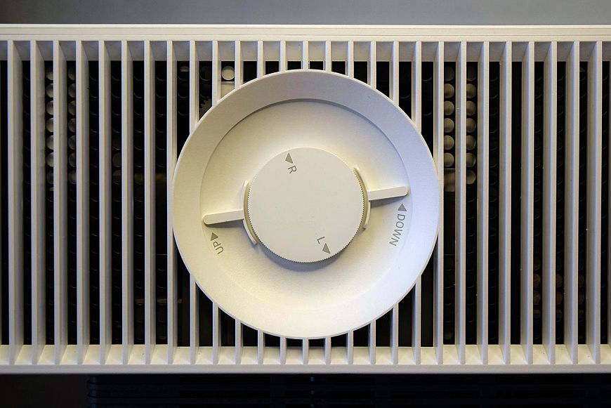 Лазерный DLP 4K проектор LG HU810PW