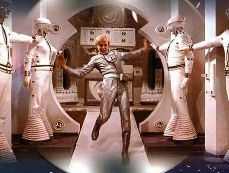 5. Отроки во Вселенной (1974)