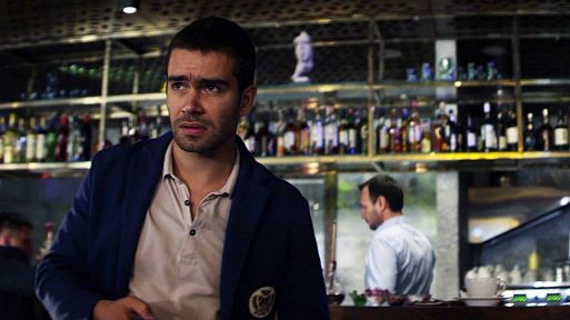 Вакантна жизнь шеф-повара (2015)