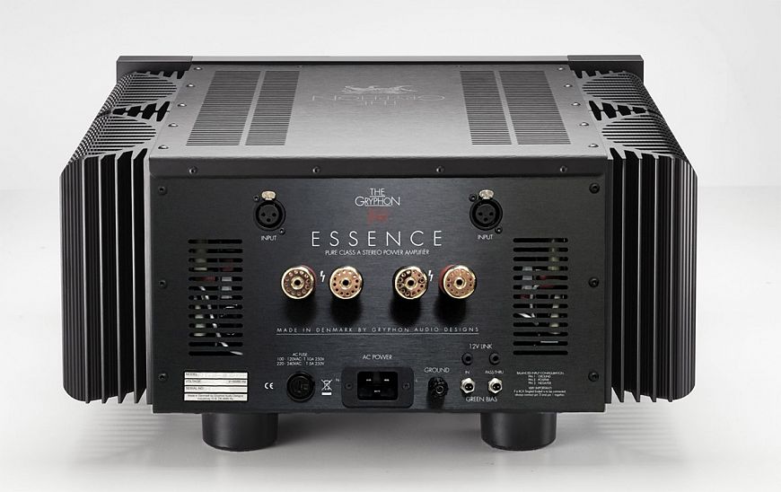 Gryphon Essence Stereo и Essence Preamplifier