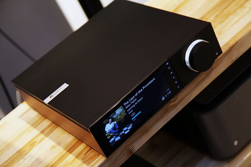 Сетевой проигрыватель all-in-one Cambridge EVO 150