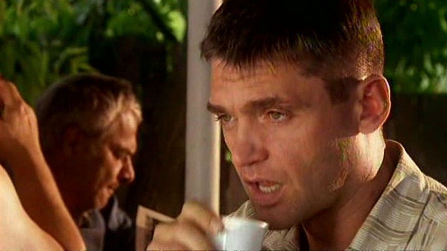 4. Дураки умирают по пятницам (1990)