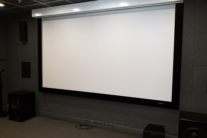 Лазерный 8K-проектор для домашнего кинотеатра JVC DLA-NZ7