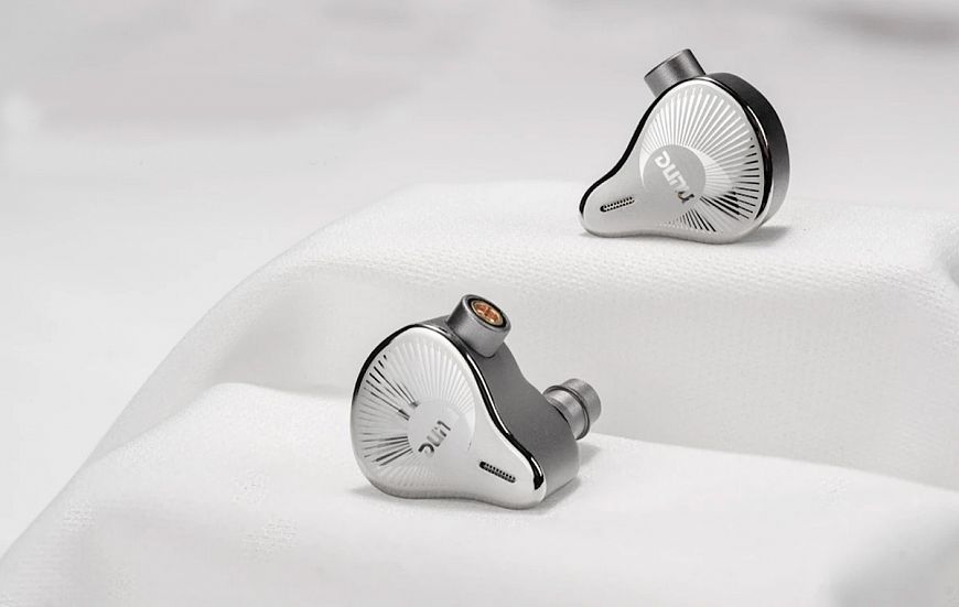 Dunu EST112 — внутриканальные гибридные наушники