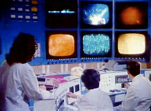 «Луч Смерти на коралловом острове» / Death-Ray on the Coral Island / Shanhu dao shang de shi guang (1980)