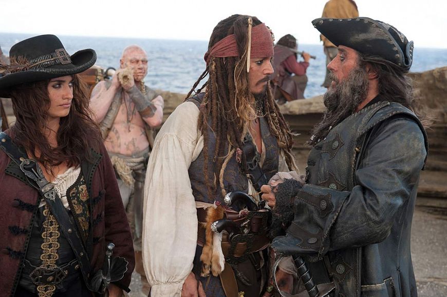 1. Пираты Карибского моря: На странных берегах / Pirates of the Caribbean: On Stranger Tides (2011)