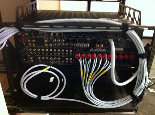 8. Прячьте кабели