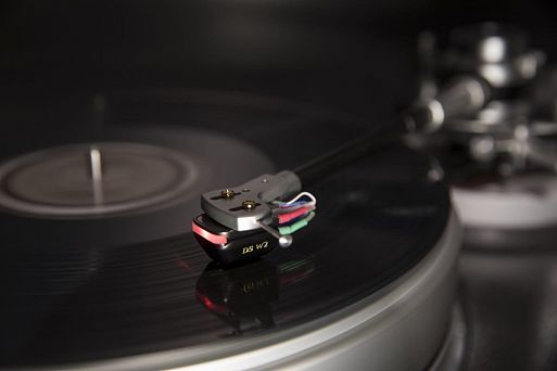 «Винил Джем 2020» – система компании Gong-AV