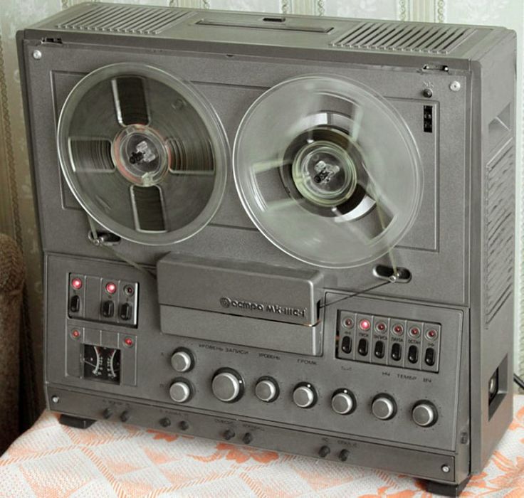 7 постсоветских катушечных магнитофонов