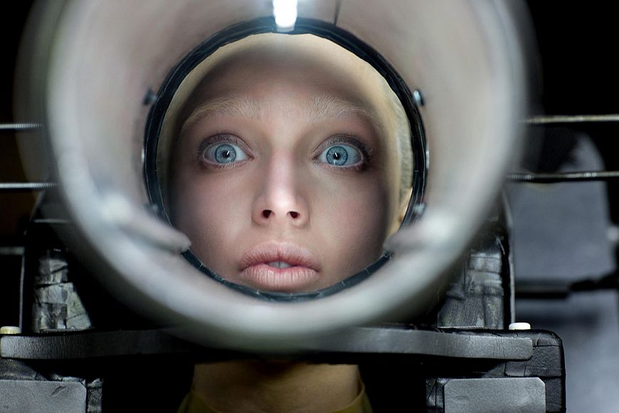 Машина / The Machine (2013)