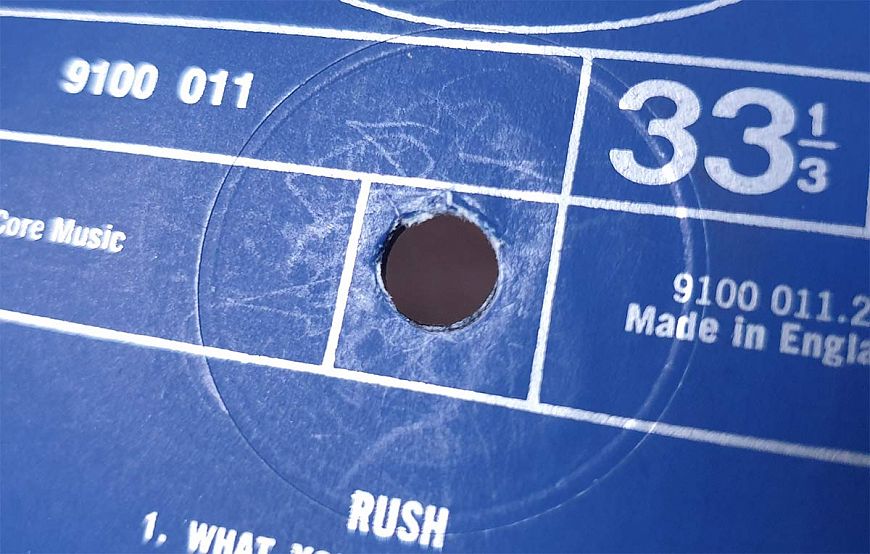 Что крутим?. Винил старый и новый – какой из них предпочесть