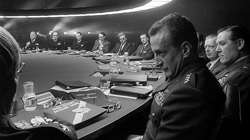 5. Доктор Стрейнджлав, или Как я научился не волноваться и полюбил атомную бомбу / Dr. Strangelove or: How I Learned to Stop Worrying and Love the Bomb (1963)