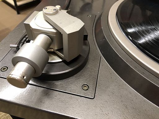 Denon DP-100M