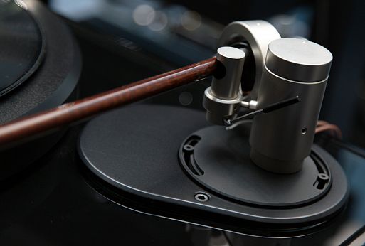 Проигрыватель виниловых пластинок Primare Control Kinea