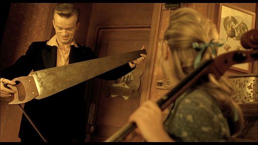 7 комедий с черным юмором из Франции