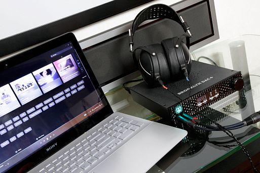 ЦАП Mytek Brooklyn DAC+ и наушники Audeze LCD2 Closed Back