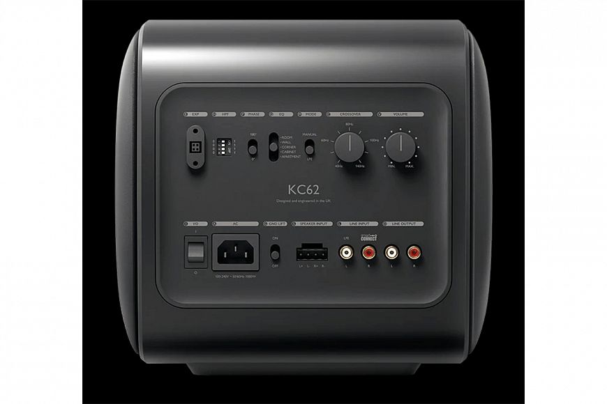KEF KC62 — компактный сабвуфер с двойным излучателем Uni-Core