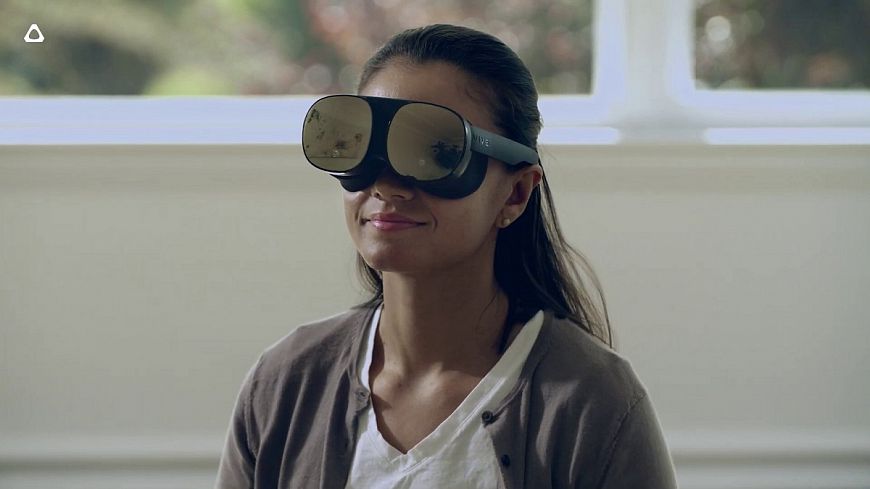 VR-шлем HTC Vive Flow