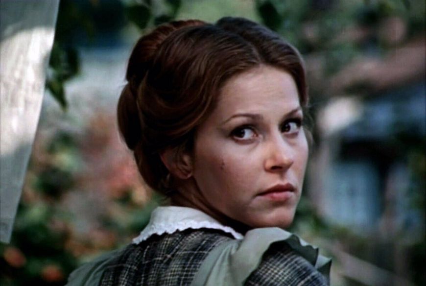 Анна Каменкова