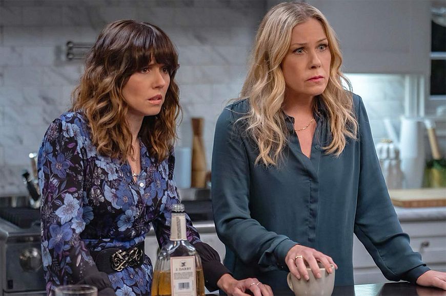 Топ-12 лучших сериалов Netflix