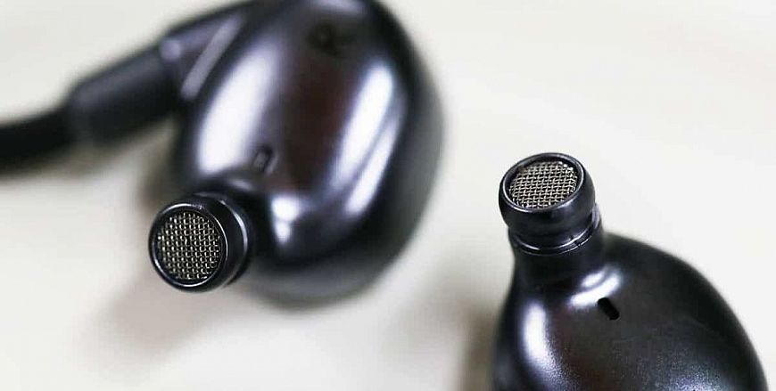 Ausounds Au-Flex ANC — беспроводные наушники за 200 долларов со звуком не хуже полноразмерных