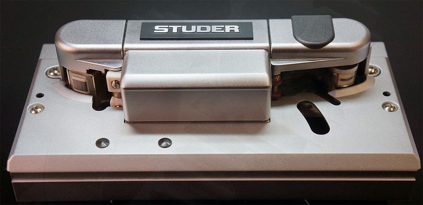 Катушечный магнитофон Studer A810
