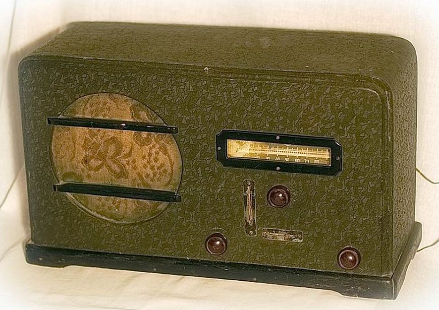 9 ламповых радиоприемников для 9-го мая