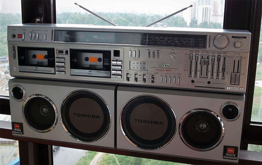 Toshiba RT-S983 (BomBeat WX-1)